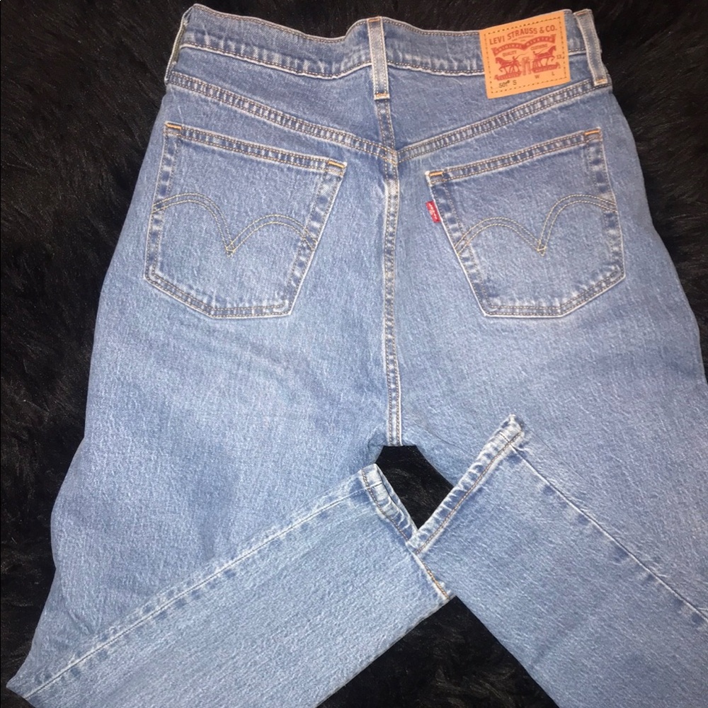 Brand New Levi Jeans - Picture 2 of 3